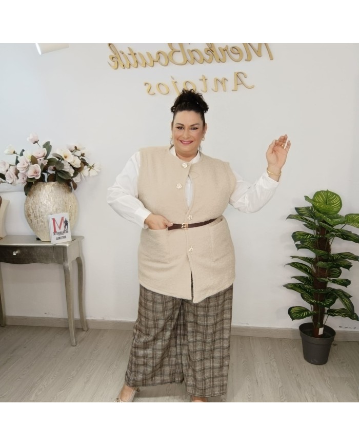 Chaleco Goya de Punto con Botones y Cinturón - Tallas Grandes