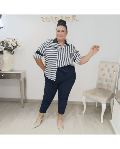 Comprar Camisa de Algodón Holgada y Clásica | Básico Esencial Comprar Camisa de Algodón Holgada y Clásica | Básico Esencial