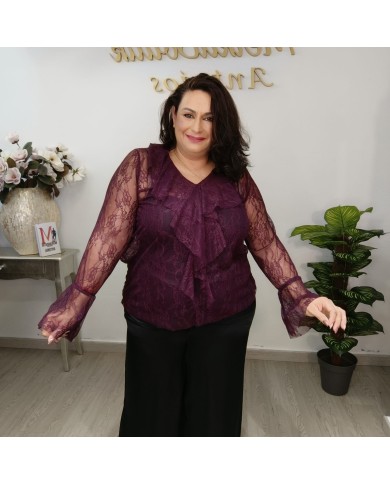 Blusa UNIKO de Encaje | Versátil y Elegante | MerkaBoutik Antojos