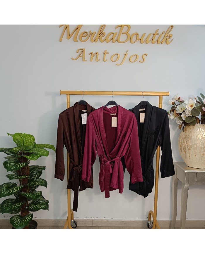 Chaqueta Piel de Ángel de Seda/Satén | MerkaBoutik Antojos