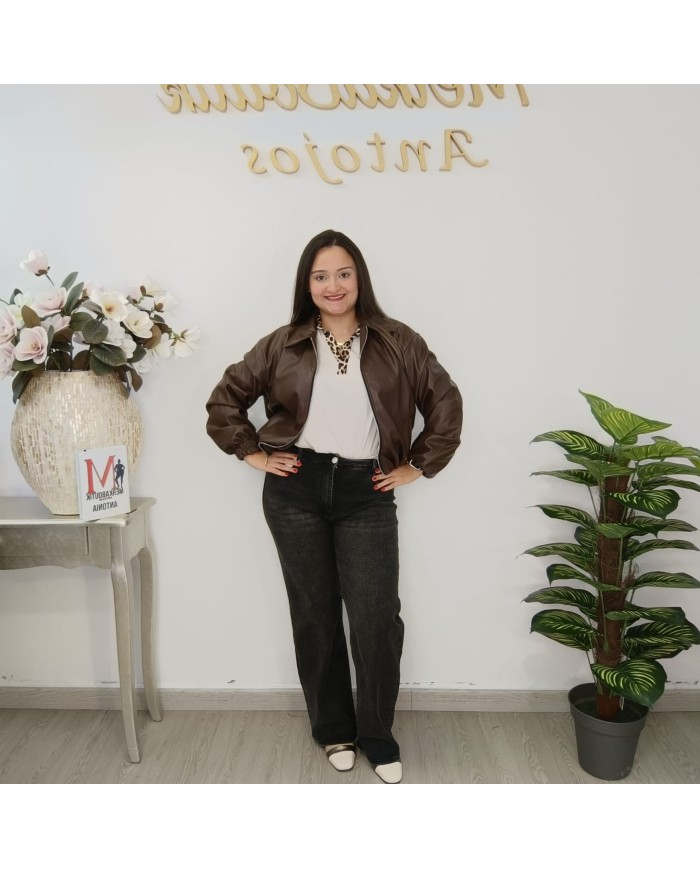 Chaqueta Bomber Polipiel | Oversize y Cuello Camisero | Antojos