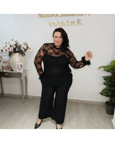 Blusa Transparente PLUMA | Encaje Rojo y Cuello Alto | Antojos