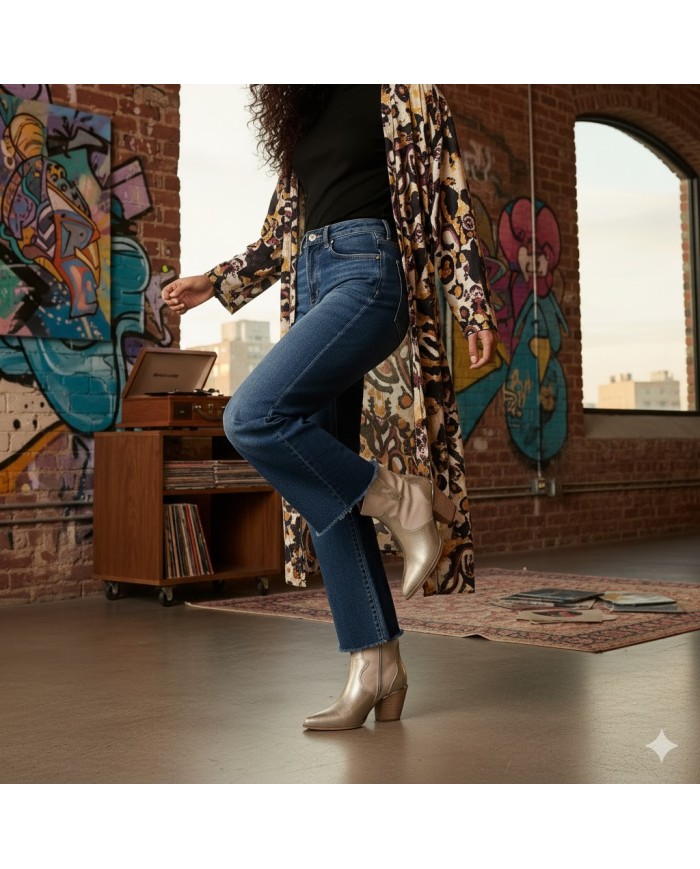 Botín Andrea Dorado Cowboy - Western Beige Metalizado