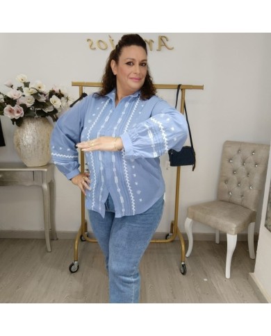 Camisa Atalaya Bordada Tallas Grandes - Estilo Bohemio Curvy Camisa Atalaya Bordada Tallas Grandes - Estilo Bohemio Curvy