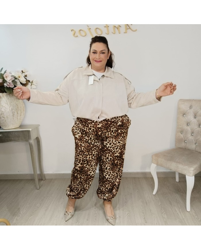 Chaqueta Bomber Corta Antelina - Estilo Oversize Chaqueta Bomber Corta Antelina - Estilo Oversize