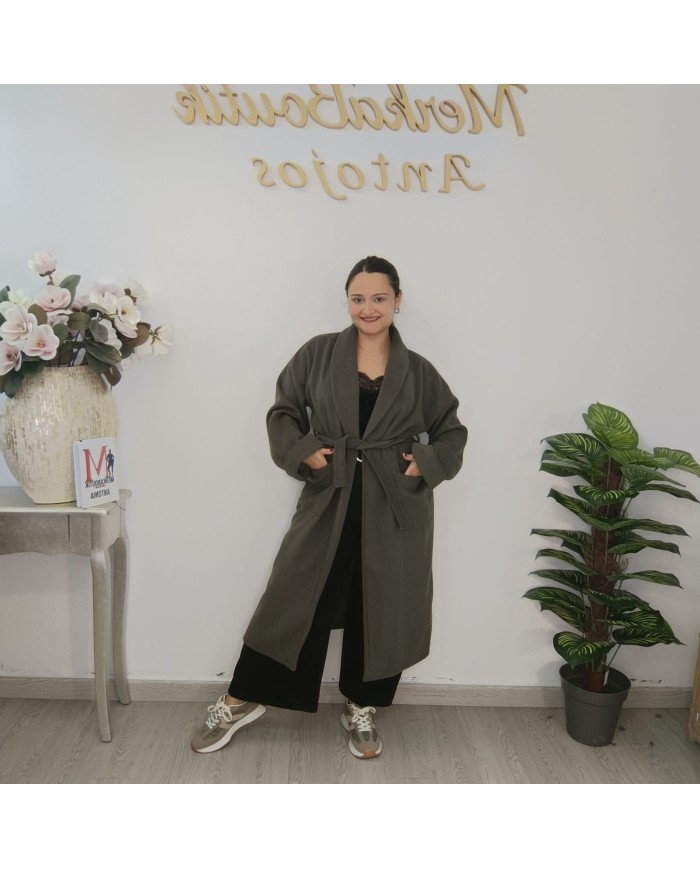 Abrigo SETENIL Corte Bata | Verde Militar & Negro | Cinturón Ajustable