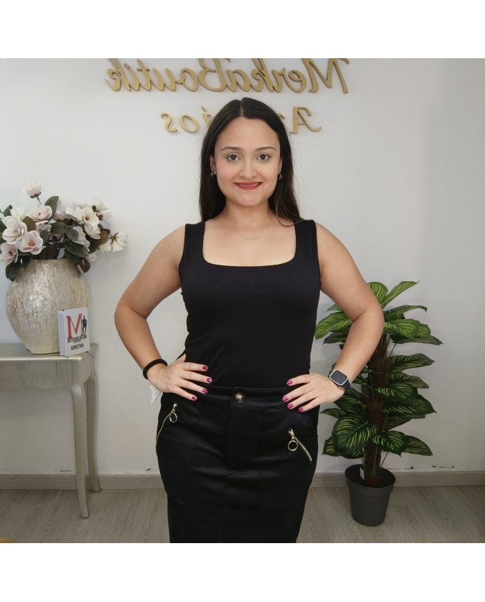 CAMISETA BASICA TIRANTE ANCHO vista 4