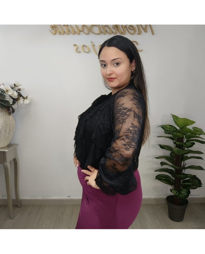 Camisa Encaje Negra con Volantes | Gasa y Lazo | Blusa Fiesta Eglaf