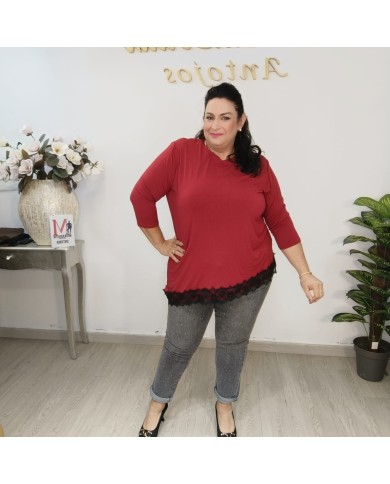 CAMISETA LARGA PUNTILLA ENCAJE vista 2