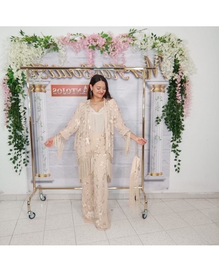 Conjunto Amoroso - Elegancia y Comodidad en Cada Detalle