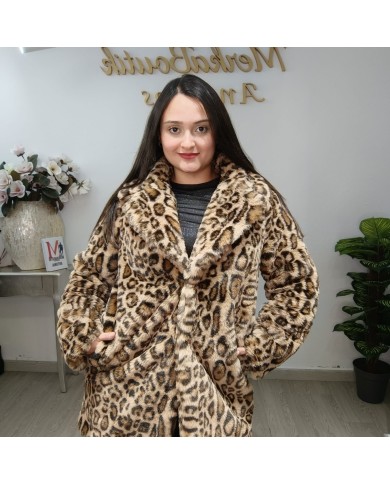 Abrigo de Pelo Animal Print - Estilo y Calidez