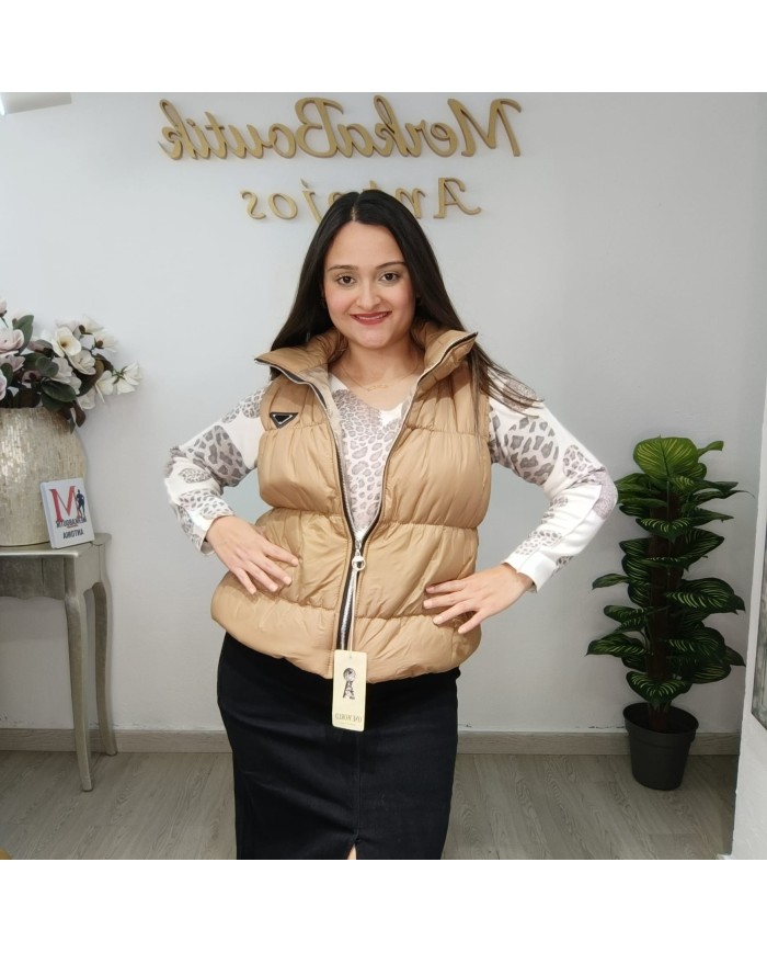 Chaleco Azabache - Puffer Vest Negro Acolchado y Deportivo