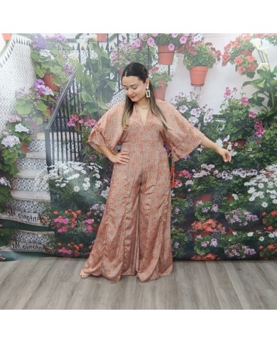 Mono Brenda - Elegancia y Comodidad en una Prenda