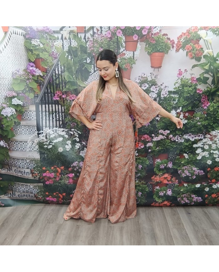 Mono Brenda - Elegancia y Comodidad en una Prenda