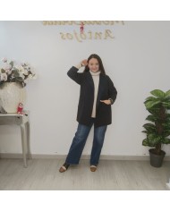 Compra Casaca con Capucha - Estilo y Comodidad | Tienda XYZ