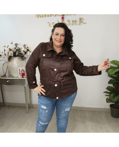 Chaqueta Antelina Julia | Estilo y Elegancia en Antelina