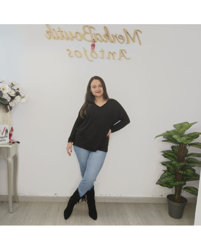 Camiseta Estrella Bordada - Estilo y Confort en Algodón