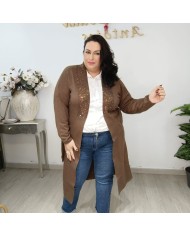 Rebeca Cuello Brillo - Elegancia y Estilo en Cada Ocasión