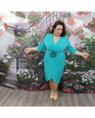 Vestido Vazquez Crepé Midi | Flor 3D y Manga 3/4 Invitada