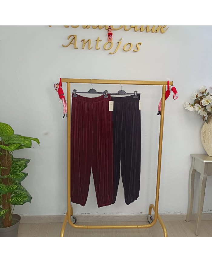 Pantalón Bombacho de Terciopelo - Elegancia y Confort