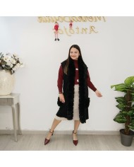 Chaleco Antonia: Elegancia con Cuello y Bolsillos de Pelo