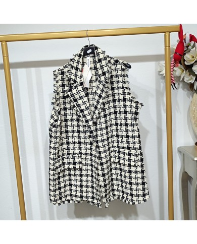 Chaleco Pata de Gallo Patricia | Elegancia Atemporal para Cualquier Ocasión