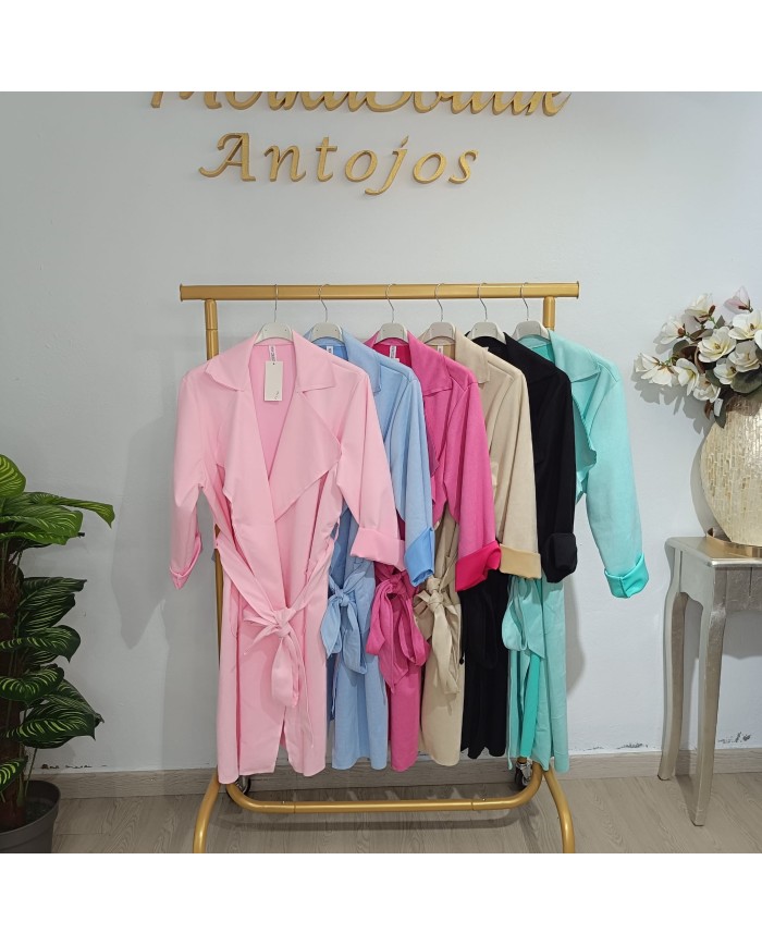 Gabardina Larga de Antelina - Elegancia y Confort en una Prenda Atemporal