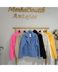 Chaqueta Pelito Diana - Elegancia y Confort Inigualable