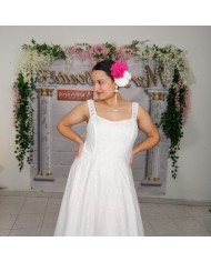 Bata Almonte Flamenca - Elegancia y Tradición para Ferias