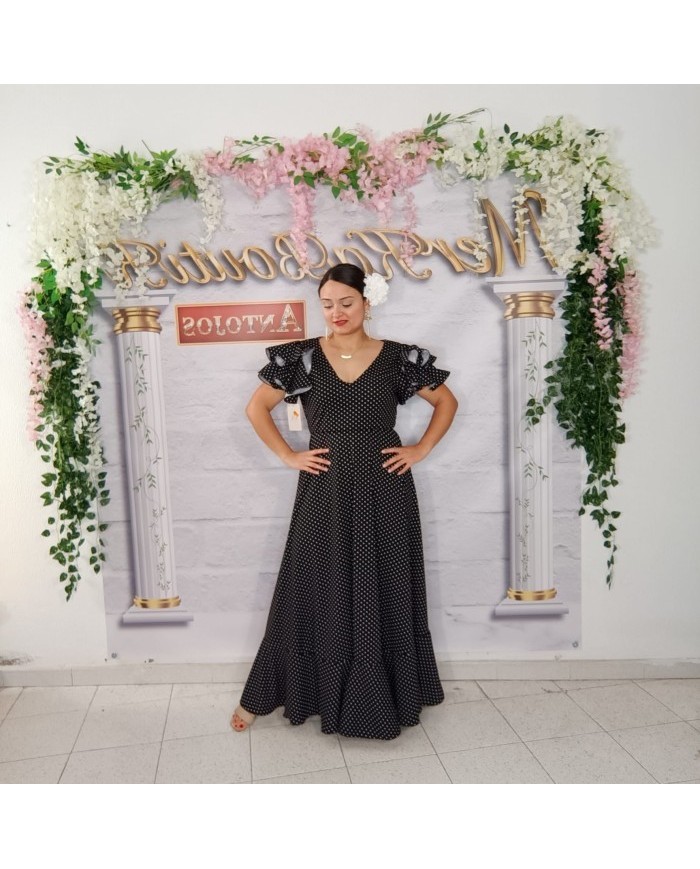 Bata Cascabel Lunar Flamenca - Elegancia y Tradición