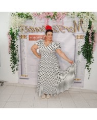 Bata Cascabel Lunar Flamenca - Elegancia y Tradición