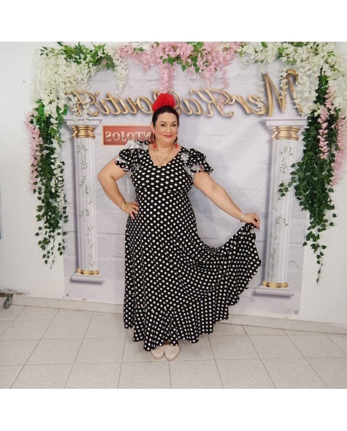 Bata Cascabel Lunar Flamenca - Elegancia y Tradición