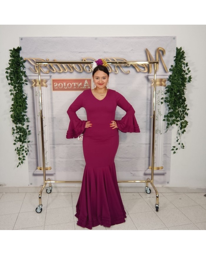 BATA ADRIANA Flamenca - Elegancia y Estilo Único