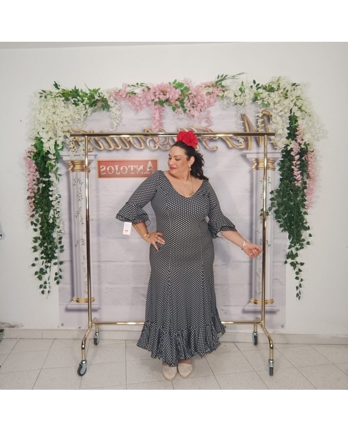 Bata Mónica Lunar Pequeño - Elegancia Flamenca en Lunares