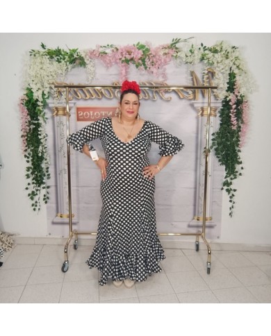 Bata Monica Lunar Mediano Flamenca - Elegancia y Tradición