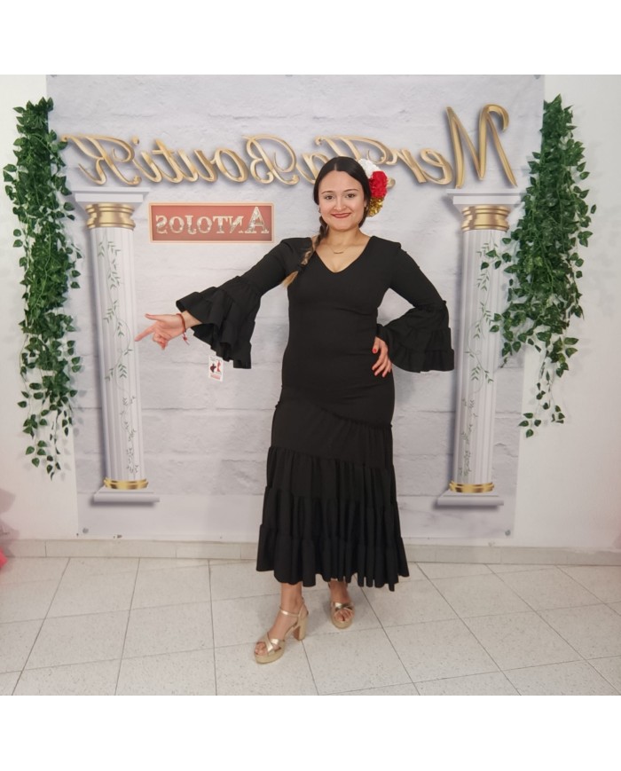 Vestido Carolina Flamenca – Elegancia y Tradición en Moda Flamenca