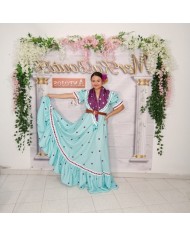 Bata Flamenca Mercedes - Elegancia y Tradición en Moda Flamenca