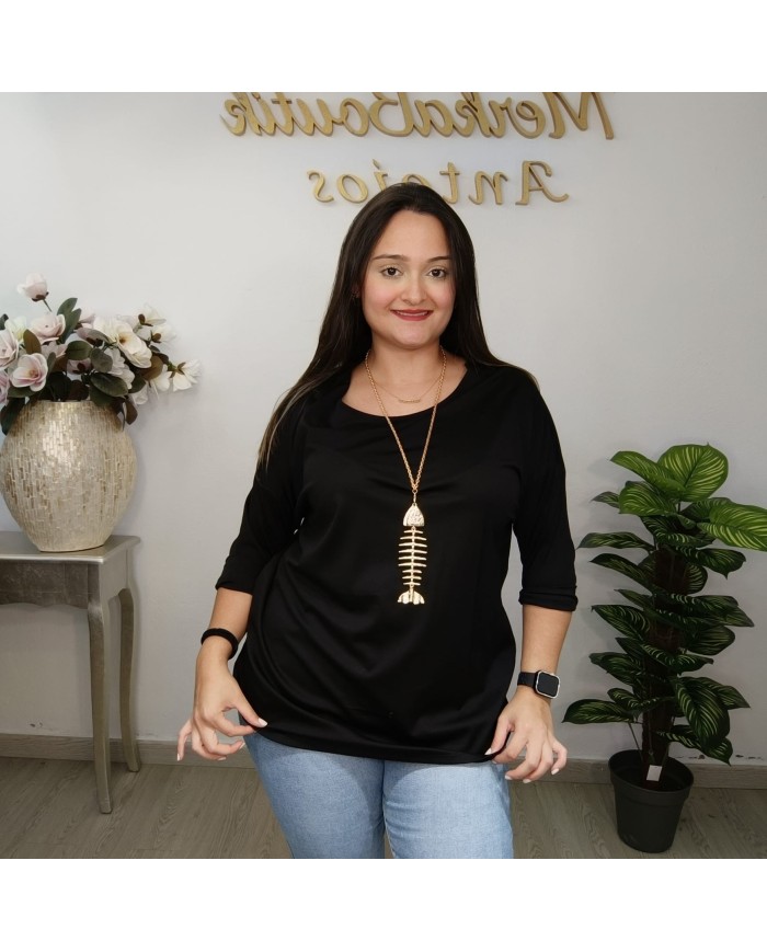 Blusa Básica Manga 3/4 con Collar Espina de Pescado | Top Negro Varios Colores