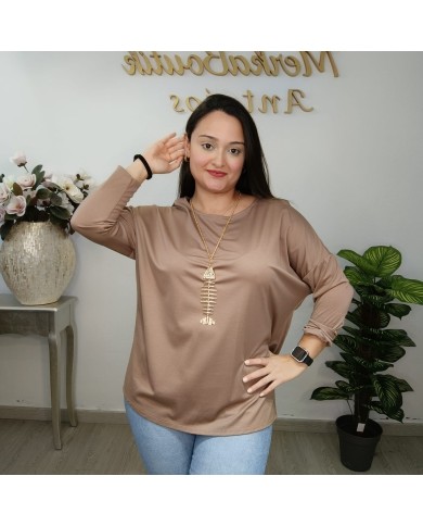 Blusa Básica Manga 3/4 con Collar Espina de Pescado | Top Negro Varios Colores