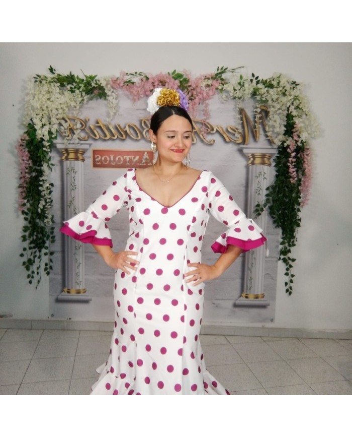 Vestido Pastora Flamenco - Elegancia y Tradición