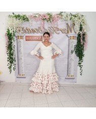 Vestido Andaluz Flamenco - Elegancia y Tradición