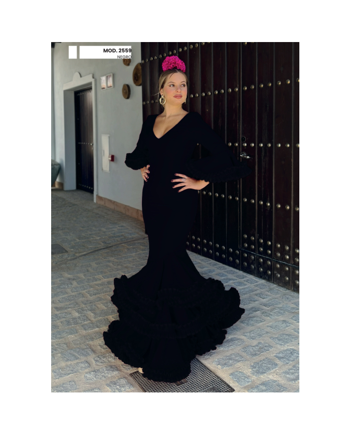 Vestido Lola Liso Flamenco - Elegancia y Tradición