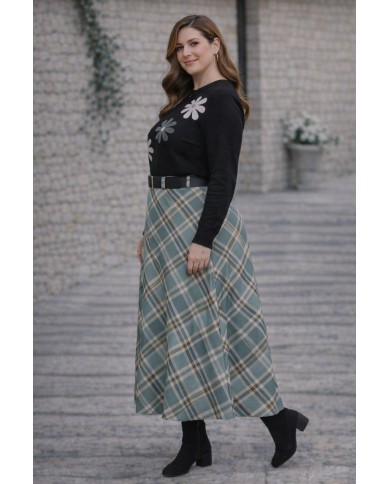 Falda Cuadros Antelina Aldea - Elegancia y Estilo Atemporal