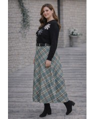 Falda Cuadros Antelina Aldea - Elegancia y Estilo Atemporal