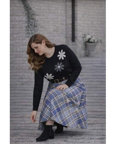 Falda Cuadros Antelina Aldea - Elegancia y Estilo Atemporal