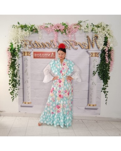 Conjunto Flamenco Revuelo - Elegancia y Tradición en Cada Paso