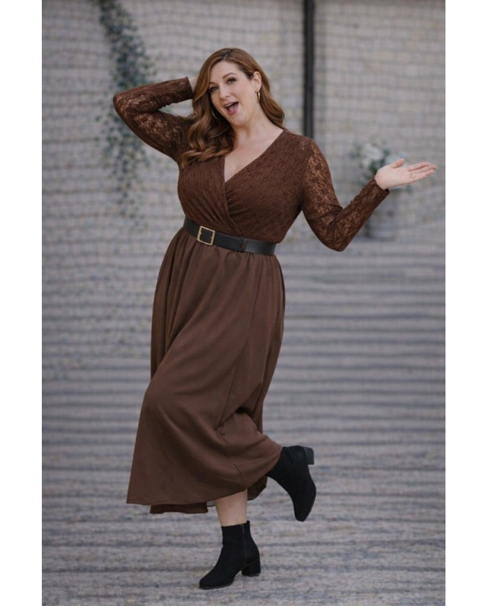 Vestido Encaje Mixto: Elegancia y Estilo para Toda Ocasión