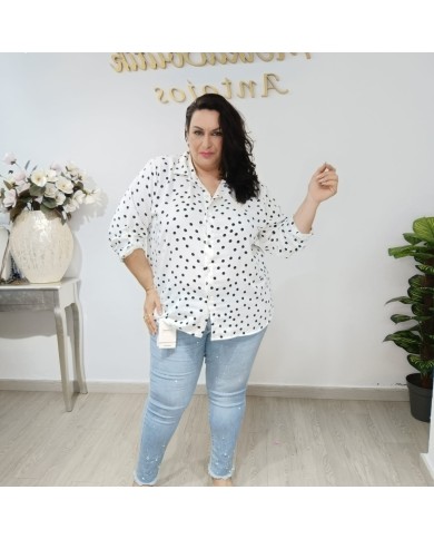 Camisa Lunar Flamenca - Estilo y Tradición en Moda