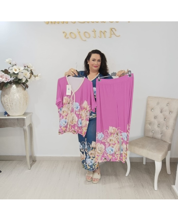 Conjunto Floral - Elegancia y Comodidad en un Solo Diseño