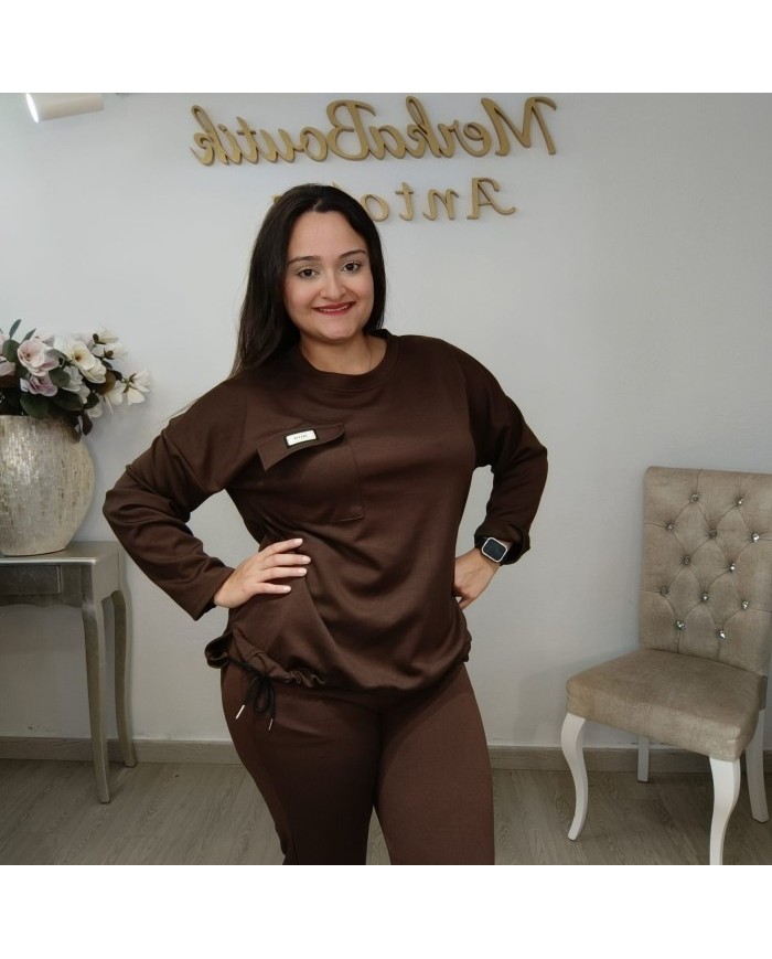 Sudadera Oversize con Bolsillo Solapa y Jareta | Marrón Chocolate y Más Colores